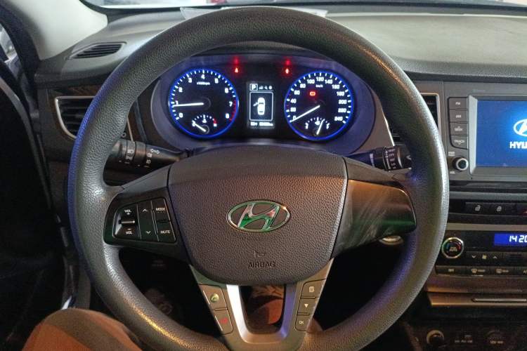 Used Hyundai Mistra 2016 1.8L Automatic Smart GLS