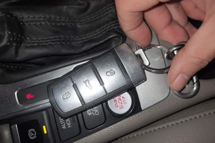 Used Volkswagen Magotan 2015 Facelift 1.8TSI Luxury Model