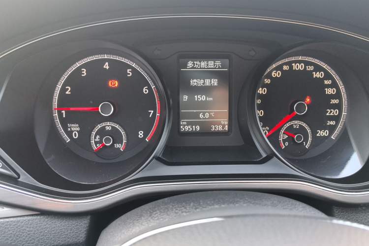 Used Volkswagen Passat 2017 330TSI DSG Luxury Edition
