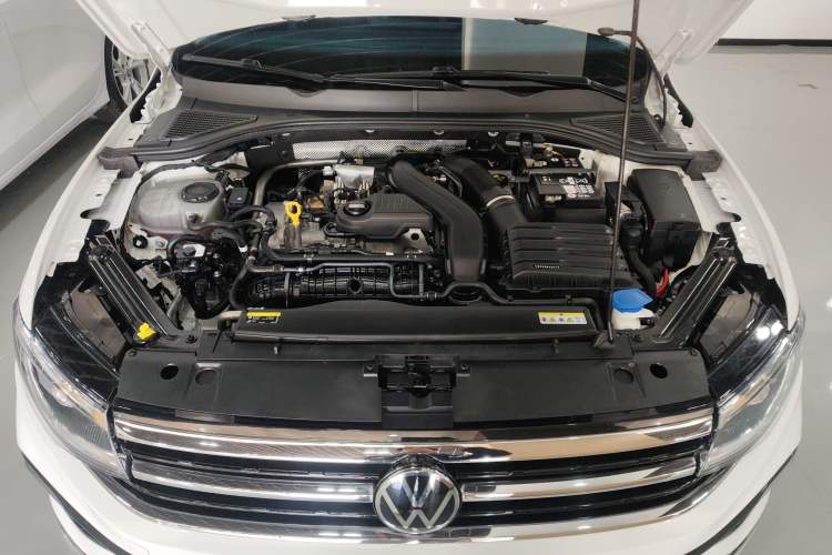 Used Volkswagen Bora 2023 300TSI DSG Prestige Edition
