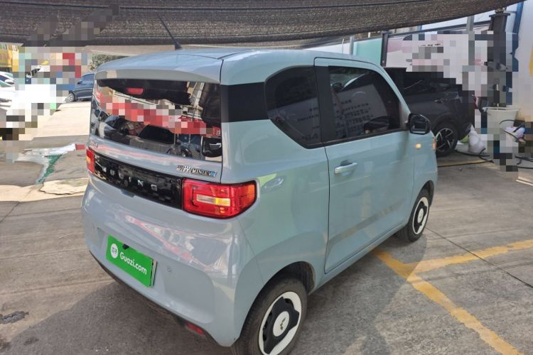 Used Wuling Hongguang MINIEV 2022 Easy Version Lithium Iron Phosphate
