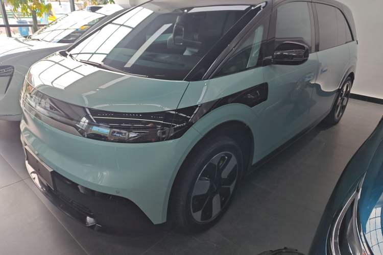 Used Zeekr MIX 2025 Long-Range Intelligent Driving Edition