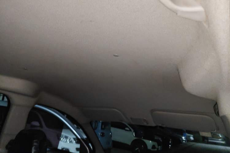 Used Wuling Rongguang V 2018 1.5L Practical Version
