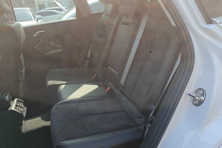 Used Audi Q3 2022 35 TFSI Progressive Dynamic Edition
