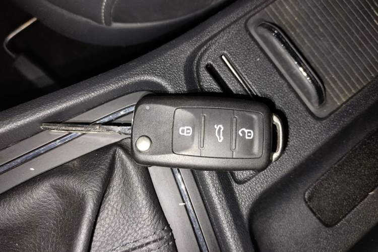 Used Volkswagen Gran Lavida 2015 230TSI DSG Comfort Edition
