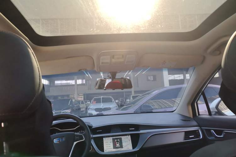 Used Geely Auto Emgrand GS 2017 Elegant Edition 1.3T Automatic Smart Connectivity Model
