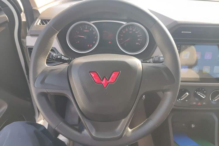 Used Wuling Hongguang 2021 1.5L Revised S Standard Version Hydraulic-Power-Assisted LAR