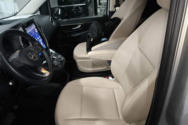 Used Mercedes-Benz Vito 2016 2.0T Business Edition