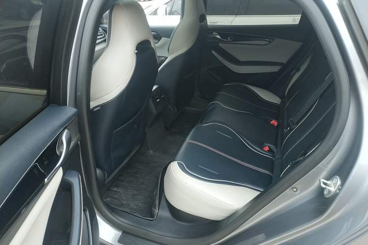 Used BYD Qin PLUS 2021 EV 400KM Luxury Model