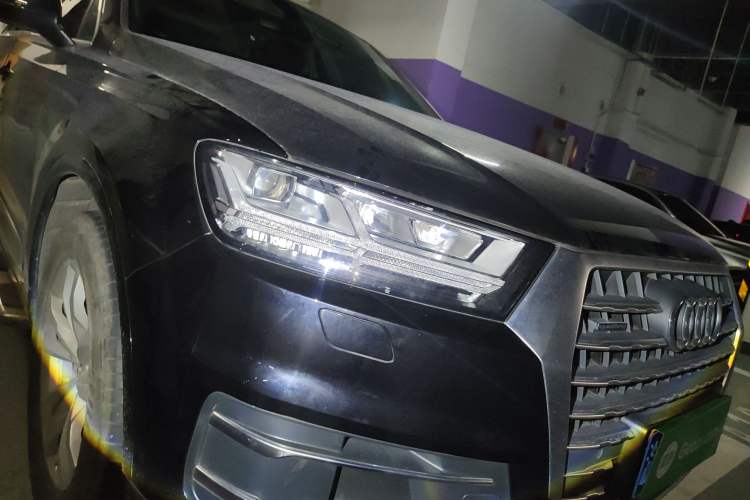 Used Audi Q7 2019 45 TFSI Comfort Model
