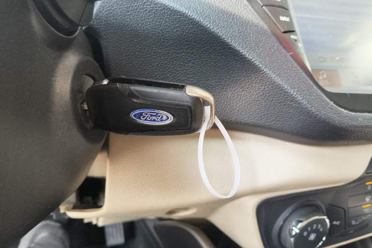 Used Ford Escort 2017 1.5L Automatic Comfort Model
