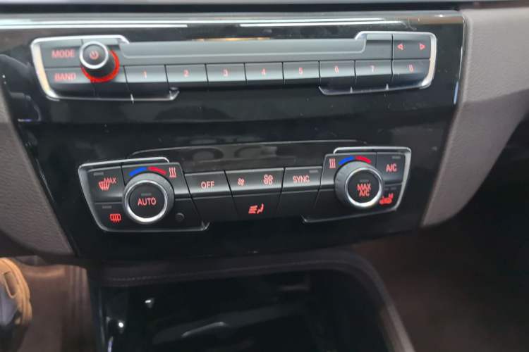 Used BMW X1 New Energy 2019 xDrive25Le Mileage Upgrade Version