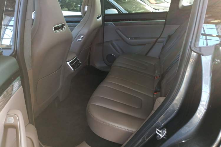 Used Hima Luxeed R7 2025 Range-Extended Version 251 km Max