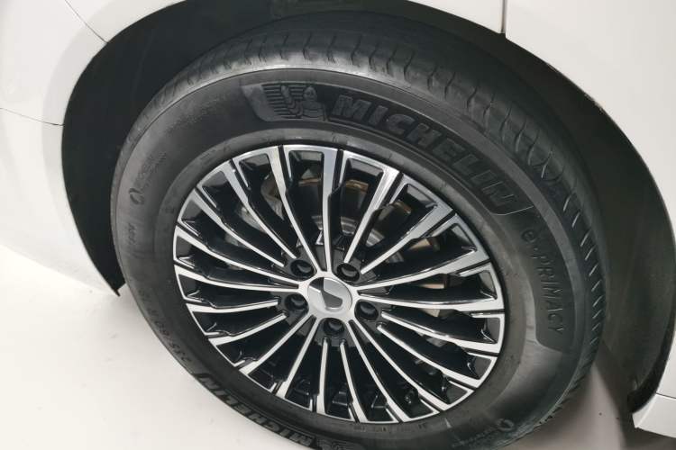 Used Denza D9 2022 DM-i 970 Four-Wheel Drive Prestige Model