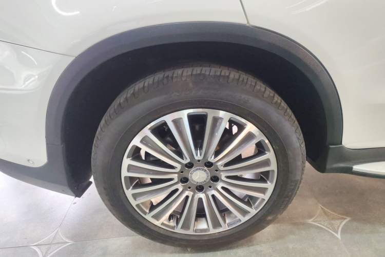 Used Mercedes-Benz GLC 2017 GLC 260 4MATIC Dynamic Edition
