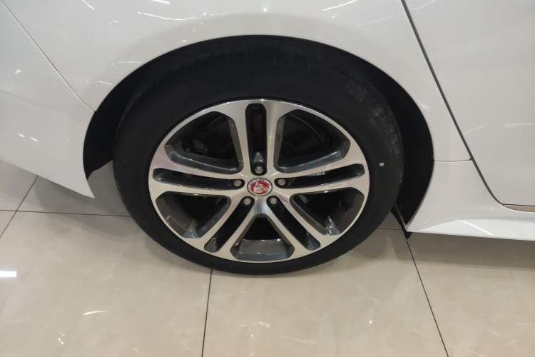 Used Jaguar XEL 2022 2.0T 250 PS R-DYNAMIC S Advanced Sport Edition
