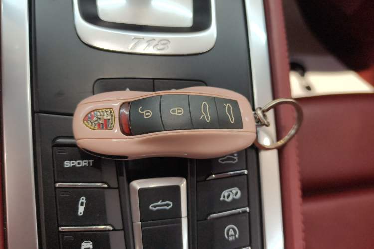 Used Porsche 718 2018 Boxster 2.0T
