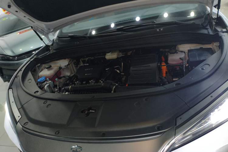 Used BYD Song L DM-i 2025 Intelligent Driving Version 160 km Beyond-Range Type