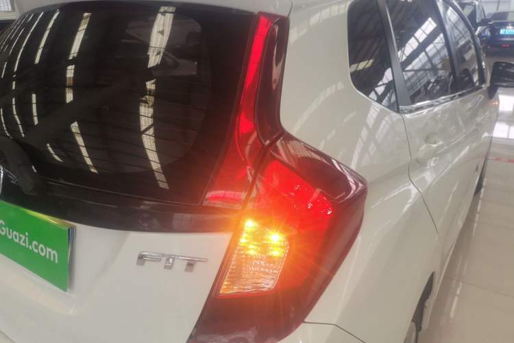 Used Honda Fit 2018 1.5L CVT Comfort Version
