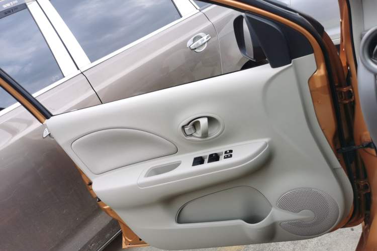 Used Nissan March 2010 1.5L Automatic Easy-Style Version
