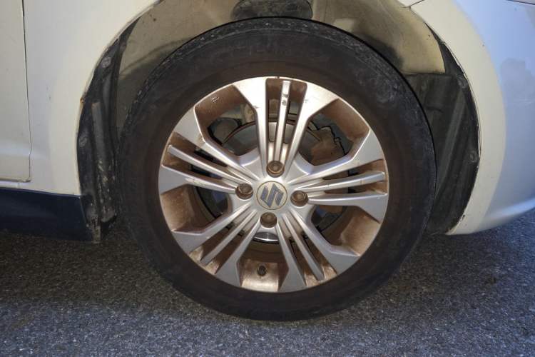 Used Suzuki Swift 2013 1.5L Automatic Standard Edition
