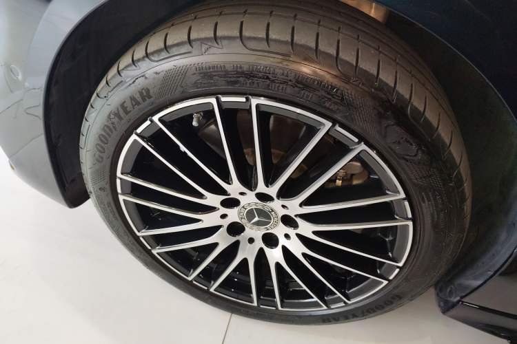 Used Mercedes-Benz C-Class 2023 Second Facelift C 260 L Sport Edition