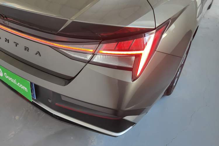 Used Hyundai Elantra 2023 1.5L CVT LUX Prestige Edition