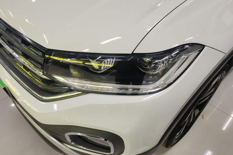 Used Volkswagen Tacqua 2020 1.5L Automatic Yue
