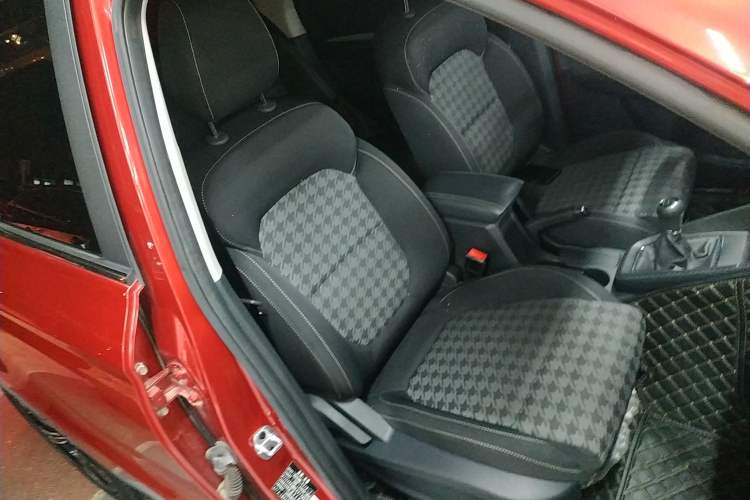 Used MG ZS 2019 1.5L Manual Global Comfort Edition China VI Standard
