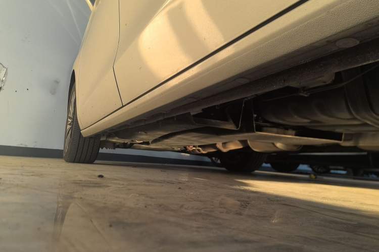 Used Buick GL8 2021 ES Landtrek 653T Luxury Model
