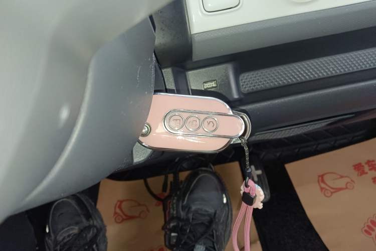 Used Wuling Hongguang MINIEV 2022 GAMEBOY 200km Gaming Edition with Lithium Iron Phosphate