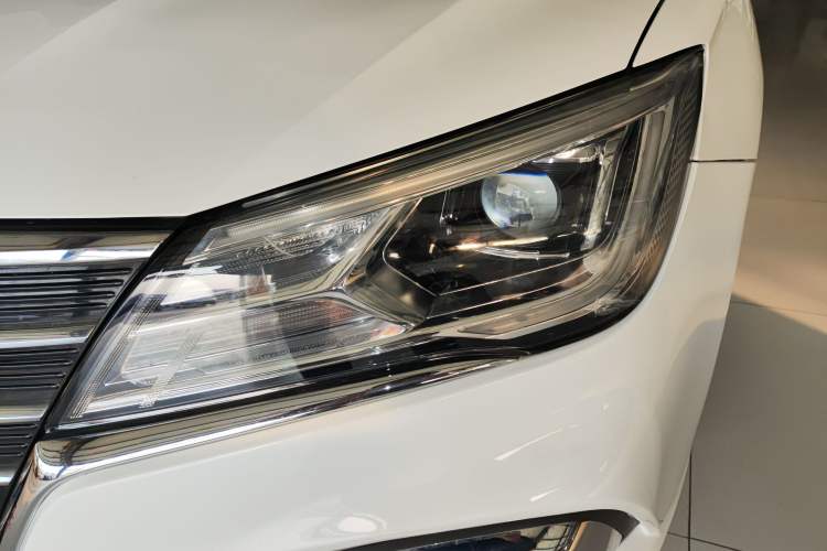 Used Roewe i5 2020 1.5L Automatic 4G Connect Luxury Flagship Edition