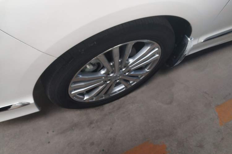 Used Honda Elysion 2016 2.4L Style Edition
