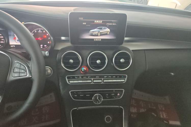 Used Mercedes-Benz C-Class 2018 C 180 L Fashion Edition Sport Version
