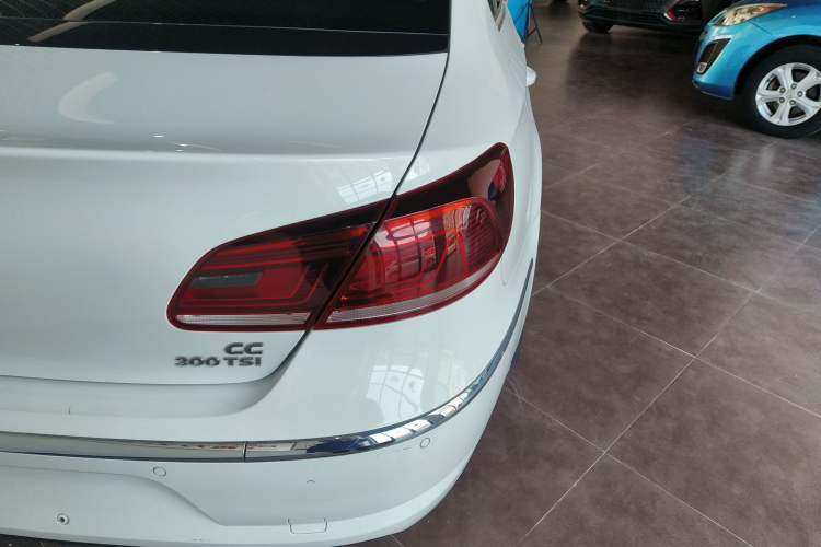 Used Volkswagen FAW-Volkswagen CC 2018 1.8TSI Luxury Model
