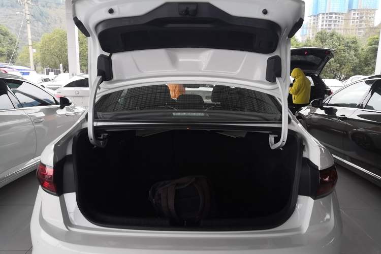 Used Volkswagen Sagitar 2023 200TSI DSG Excellence Edition
