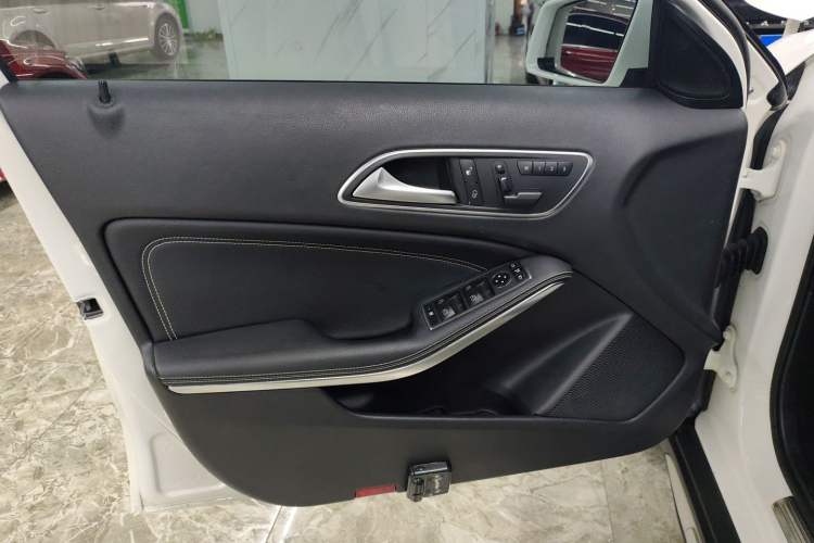 Used Mercedes-Benz GLA 2016 GLA 200 Fashion Model