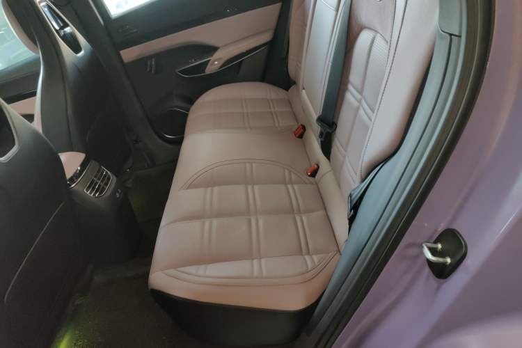 TDK.VehicleDetails.img