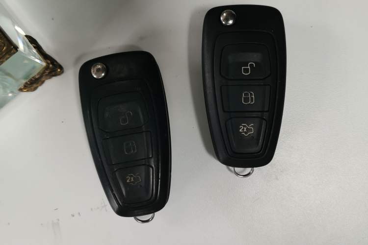 Used Ford Focus 2015 Hatchback 1.6L Automatic Fashion Edition
