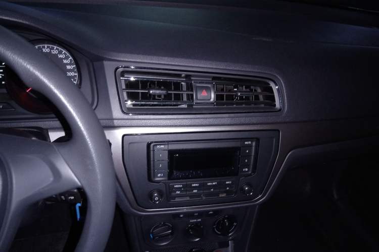 Used Volkswagen Lavida 2019 Lavida Start 1.5L Automatic Trendy Version China VI Standard