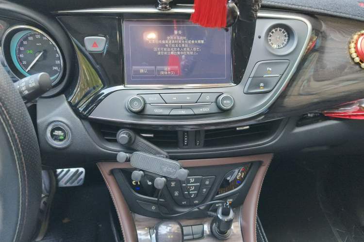 Used Buick Envision 2016 20T Two-Wheel-Drive Elite Model
