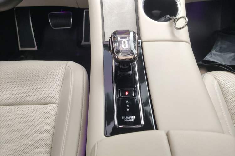 Used Hima AITO M5 2022 Range-Extended Rear-Drive Standard Version