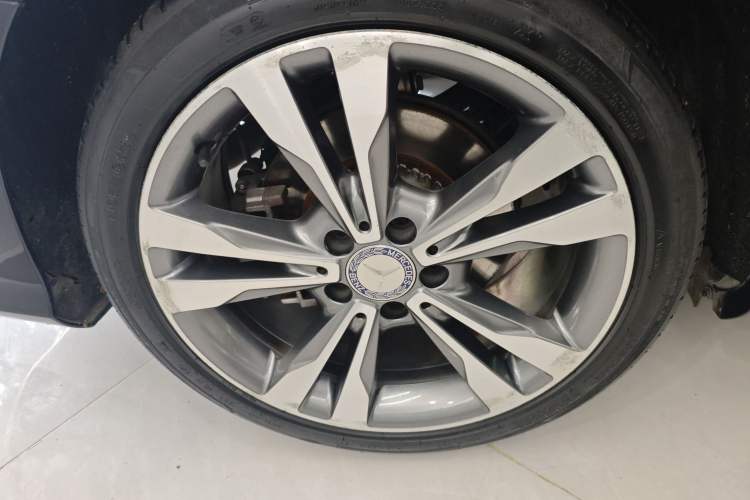 Used Mercedes-Benz C-Class 2015 C 200 L 4MATIC Sport Edition
