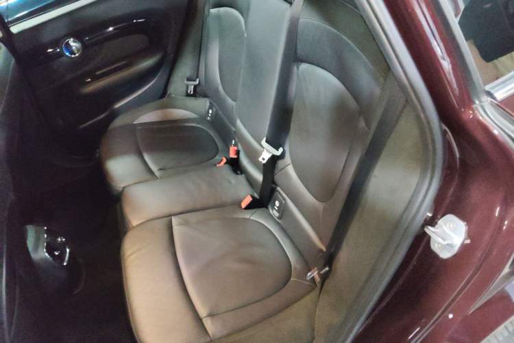 Used  Clubman 2016 Revised Version 1.5T COOPER Connoisseur Edition
