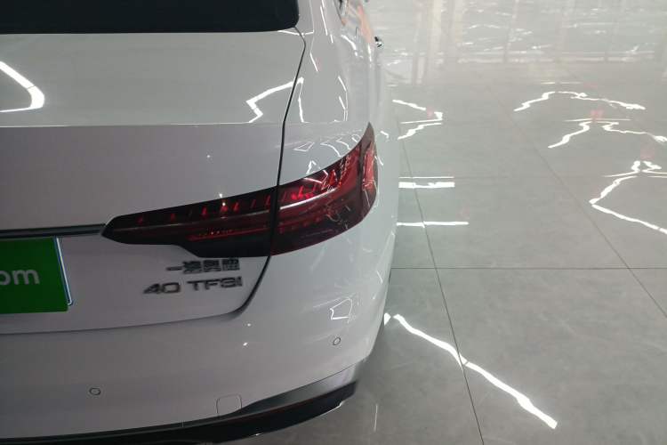 Used Audi A4L 2020 40 TFSI Luxury Dynamic Model
