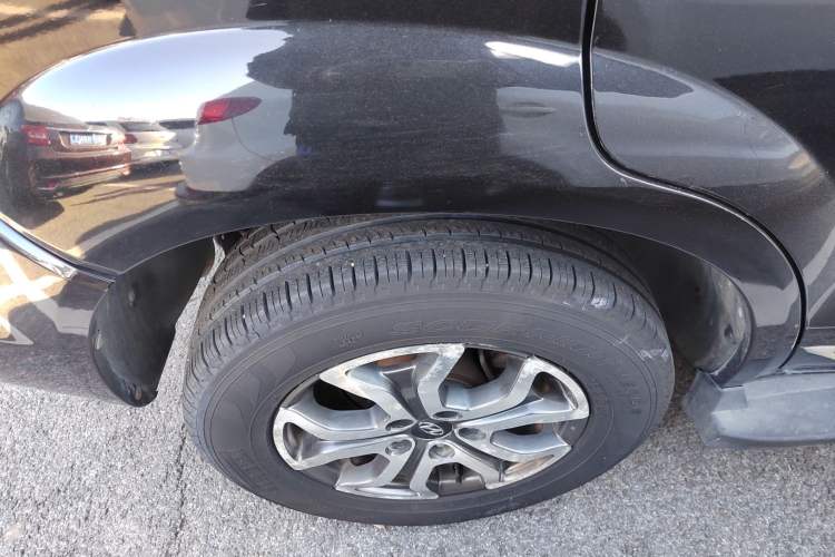 Used Hyundai Tucson 2013 2.0L Automatic Two-Wheel Drive Comfort Version
