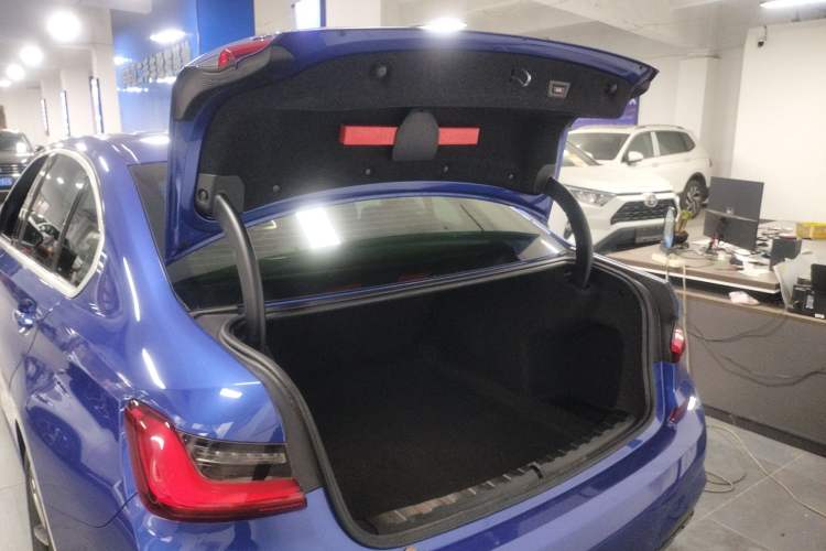 Used BMW 3 Series 2021 Second Facelift 320Li M Sport Package