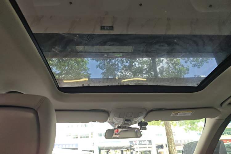 Used Mercedes-Benz R-Class 2014 R 320 4MATIC Business Model