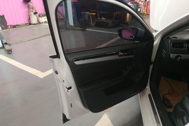 Used Volkswagen Sagitar 2016 230TSI 25th Anniversary Edition