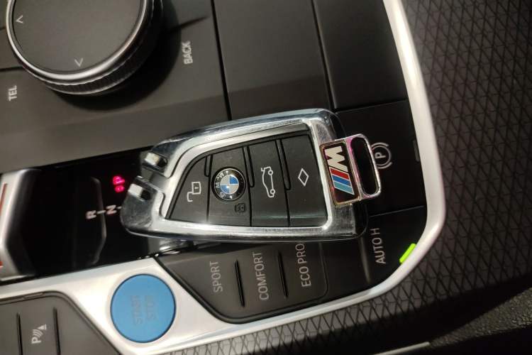 Used BMW i3 2023 eDrive 40 L Midnight Edition